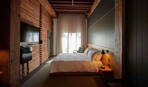 The Premier Mill Hotel - Accommodation BNB 1