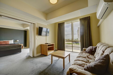 The Jetty Resort - Accommodation BNB 16