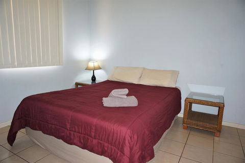 Osprey Holiday Village Unit 122 2 Bedroom - Accommodation BNB 6