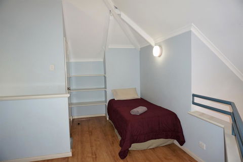 Osprey Holiday Village Unit 122 2 Bedroom - Accommodation BNB 10