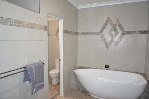 27 Corella Court - Accommodation BNB 22