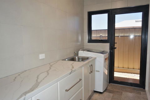27 Corella Court - Accommodation BNB 15