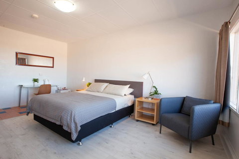 EUCLA MOTOR HOTEL - Accommodation BNB 25