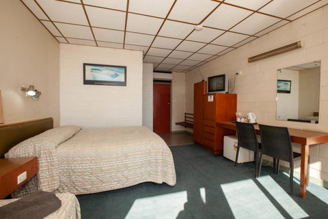 EUCLA MOTOR HOTEL - Accommodation BNB 19