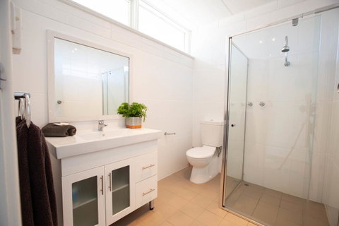 EUCLA MOTOR HOTEL - Accommodation BNB 1