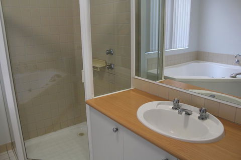 Mandurah Ocean Marina Chalets - Accommodation BNB 25