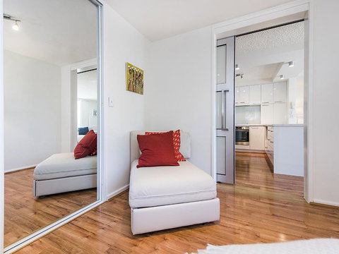 South Perth Deluxe Apartment - Accommodation BNB 19