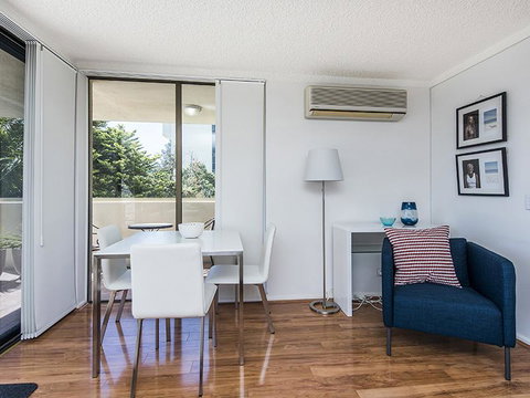South Perth Deluxe Apartment - Accommodation BNB 9