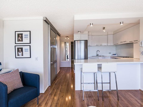 South Perth Deluxe Apartment - Accommodation BNB 7