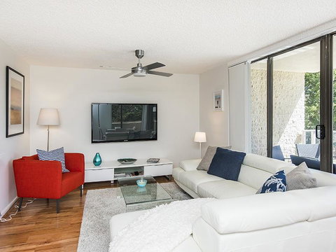 South Perth Deluxe Apartment - Accommodation BNB 6