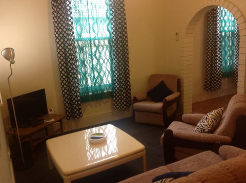 Clifton Motel & Grittleton Lodge - Accommodation BNB 36