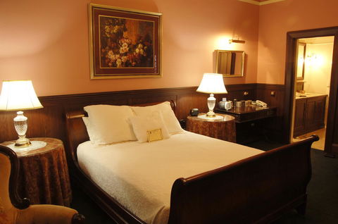 Clifton Motel & Grittleton Lodge - Accommodation BNB 13