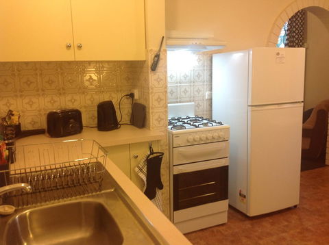 Clifton Motel & Grittleton Lodge - Accommodation BNB 34