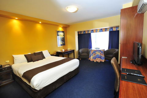 Clifton Motel & Grittleton Lodge - Accommodation BNB 11