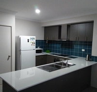 Near Train Station - Accommodation BNB