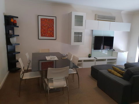 Superb 2 BR East Perth Apartment Location Comfort Space 1 - Accommodation BNB 1