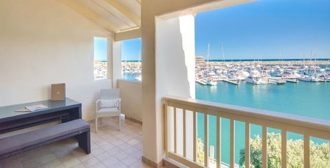 The Marina Hotel - Mindarie - Accommodation BNB 9