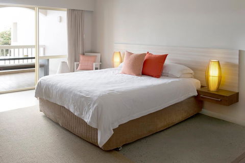 The Marina Hotel - Mindarie - Accommodation BNB 5