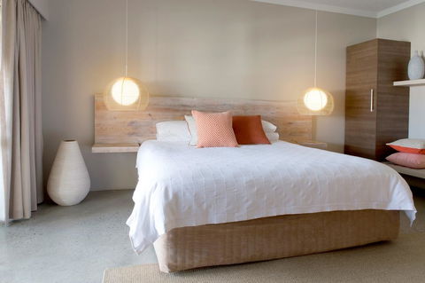 The Marina Hotel - Mindarie - Accommodation BNB 20