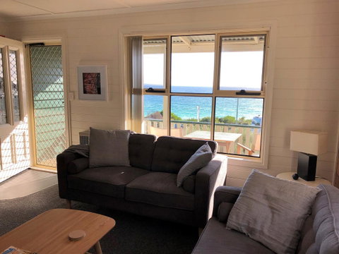BINALONG BEACH COTTAGE Beachfront At Bay Of Fires Next To Restaurant - Accommodation BNB 12