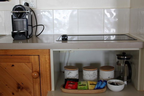 BINALONG BEACH COTTAGE Beachfront At Bay Of Fires Next To Restaurant - Accommodation BNB 11
