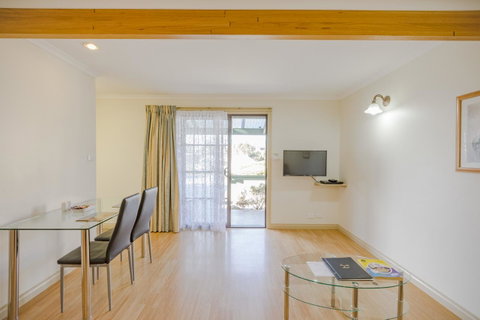 Queechy Motel - Accommodation BNB 17