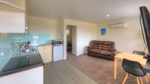 Sweetwater Villas - Accommodation BNB 17