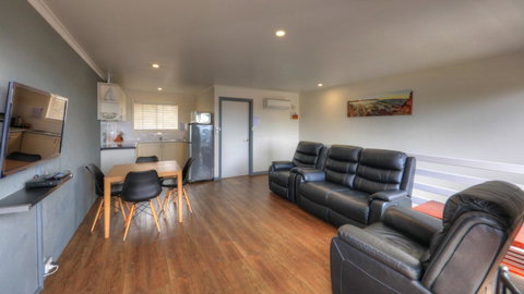 Sweetwater Villas - Accommodation BNB 12