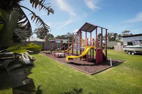 Georges Bay Apartments - Accommodation BNB 42