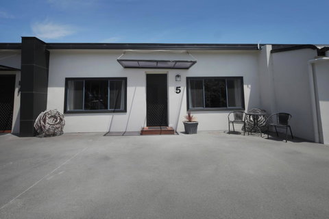 Georges Bay Apartments - Accommodation BNB 31