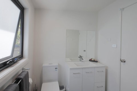 Georges Bay Apartments - Accommodation BNB 20