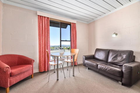 Balmoral On York - Accommodation BNB 8
