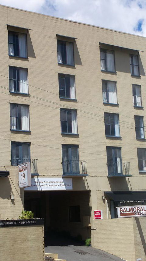 Balmoral On York - Accommodation BNB 40