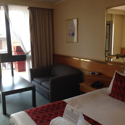 Commodore Regent - Accommodation BNB 12