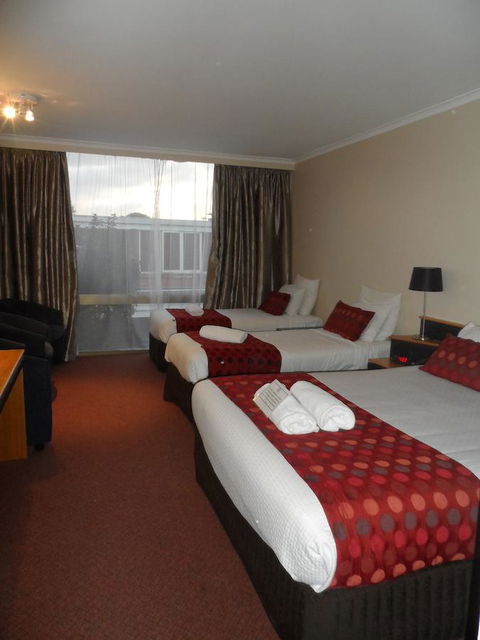 Commodore Regent - Accommodation BNB 25