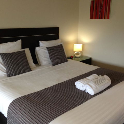 Commodore Regent - Accommodation BNB 10