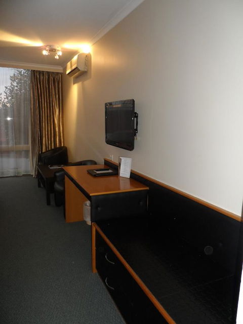 Commodore Regent - Accommodation BNB 31