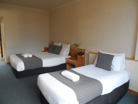 Commodore Regent - Accommodation BNB 43