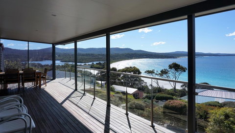 SEA EAGLE COTTAGE Amazing Views Of Bay Of Fires - Accommodation BNB 0