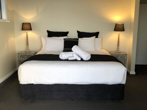 SEA EAGLE COTTAGE Amazing Views Of Bay Of Fires - Accommodation BNB 4