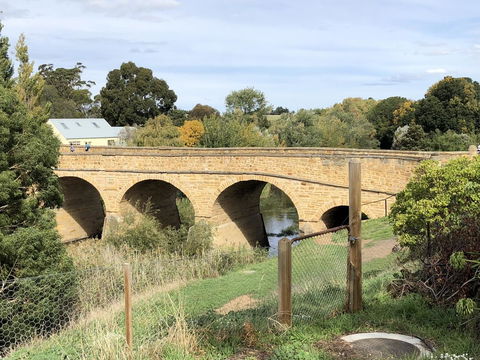 Richmond Bridge Accommodation â€œTwo The Bridgeâ€ - Accommodation BNB 30