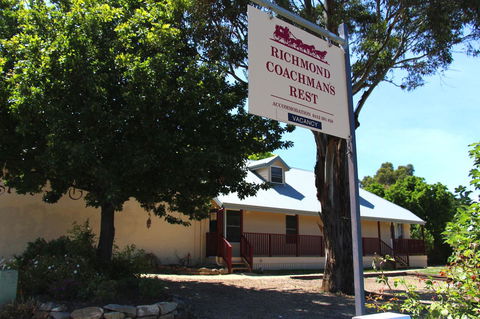 Richmond Coachmans Rest - Accommodation BNB 10