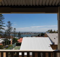 Newcastle Short Stay Apartments - Vista Apartment - Accommodation BNB