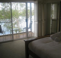 Noosa Entrance Waterfront Resort - Accommodation BNB