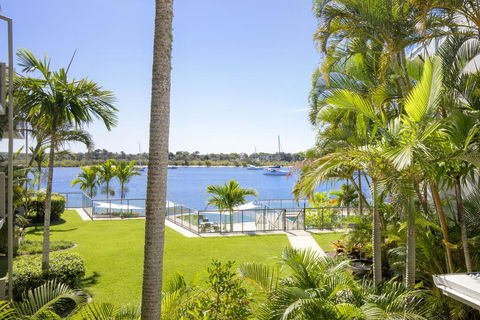 Noosa Shores Apartment 15 - Accommodation BNB 0