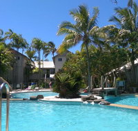 Noosaville Resort Living on Noosa River Gympie Terrace - Accommodation BNB