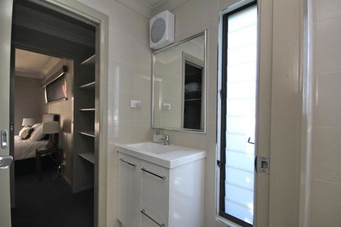 NORTHERN HAVEN-3/16 David Campbell St NH - Accommodation BNB 3