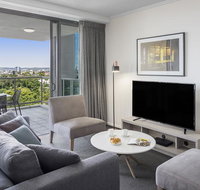 Oaks Brisbane on Margaret Suites - Accommodation BNB