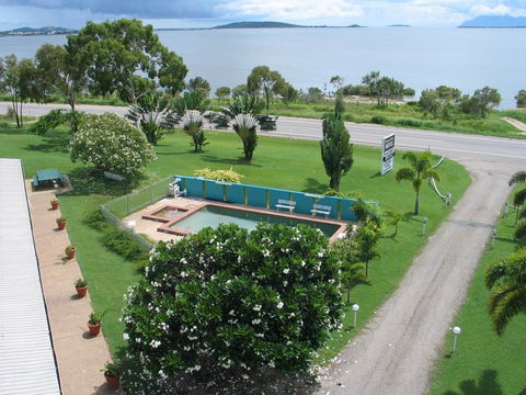 Ocean View Motel Bowen - Accommodation BNB 0