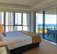 Ocean views in the heart of Broadbeach - Accommodation BNB
